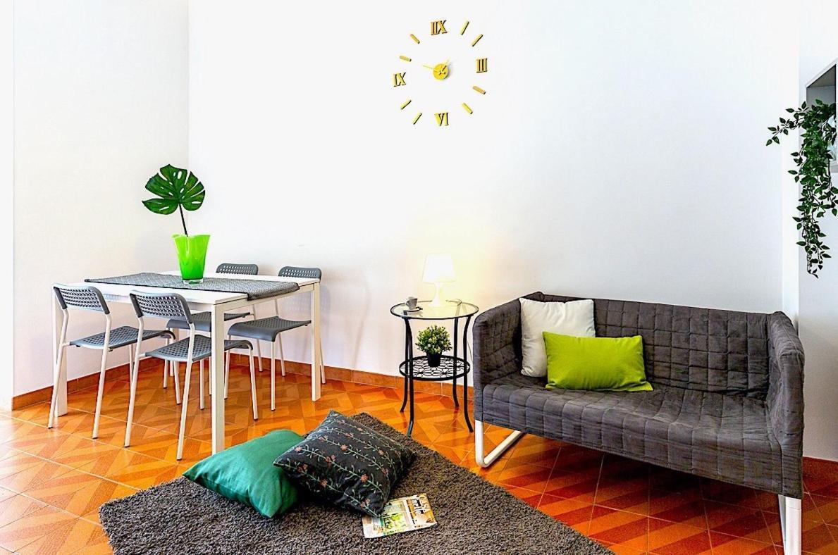 Dal Cavaliere Apartment กาญารี ภายนอก รูปภาพ